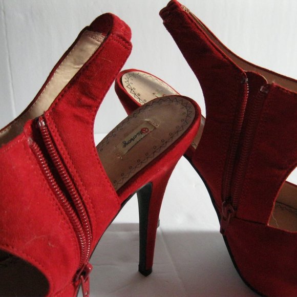 Olsenboye Bright Red Bow Suede Like High Heels - Picture 4 of 9